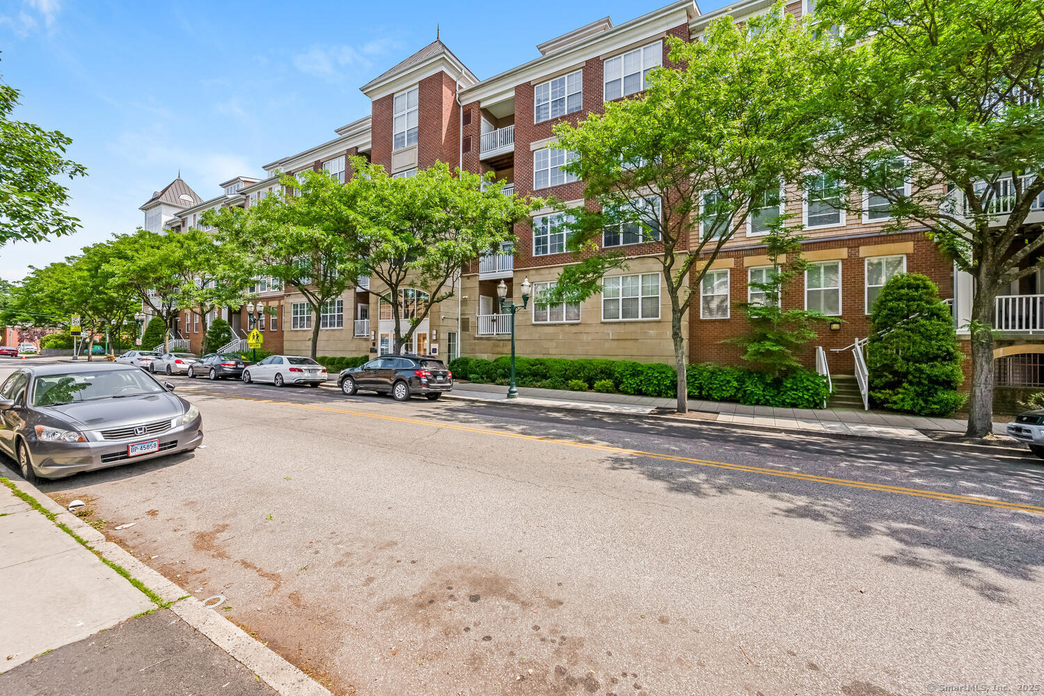 25 Adams Avenue 308