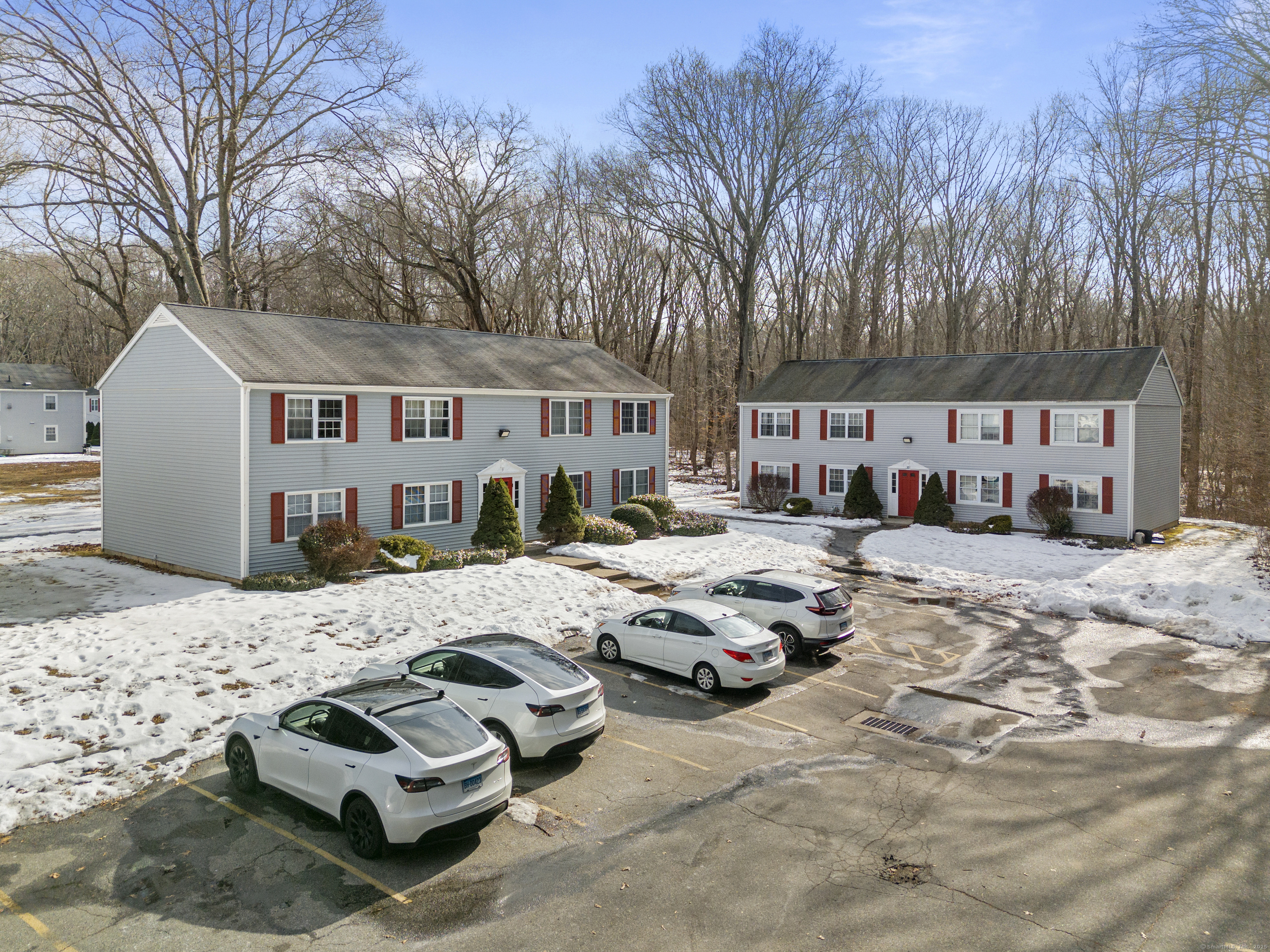 120 Gallup Hill Road #APT 9C, Ledyard, Connecticut image 3