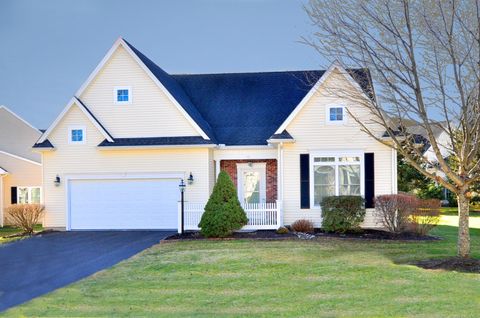 52 Wyndemere Lane 52 Windsor CT 06095