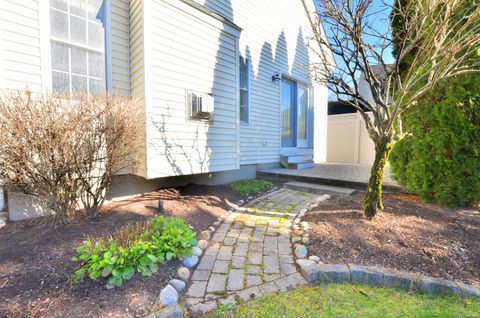 Tiny photo for 52 Wyndemere Lane #52, Windsor, CT 06095 (MLS # 24138673)