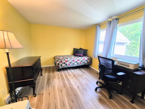 Tiny photo for 14 Teal Circle #14, Simsbury, CT 06081 (MLS # 24132455)
