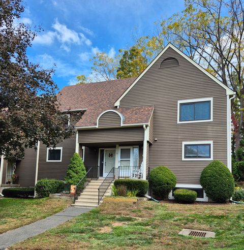 Photo of 14 Teal Circle #14, Simsbury, CT 06081 (MLS # 24132455)