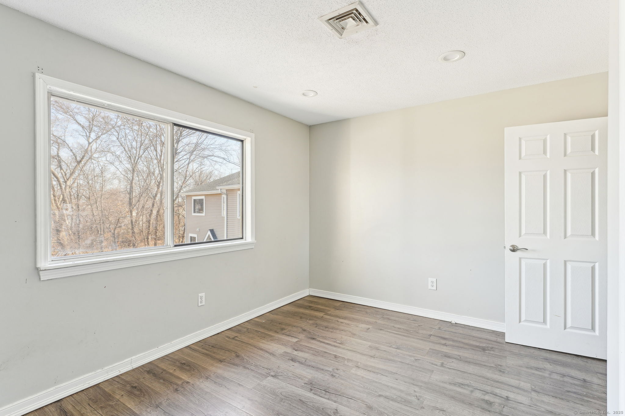 392 Elm Street #APT N3, West Haven, Connecticut image 17