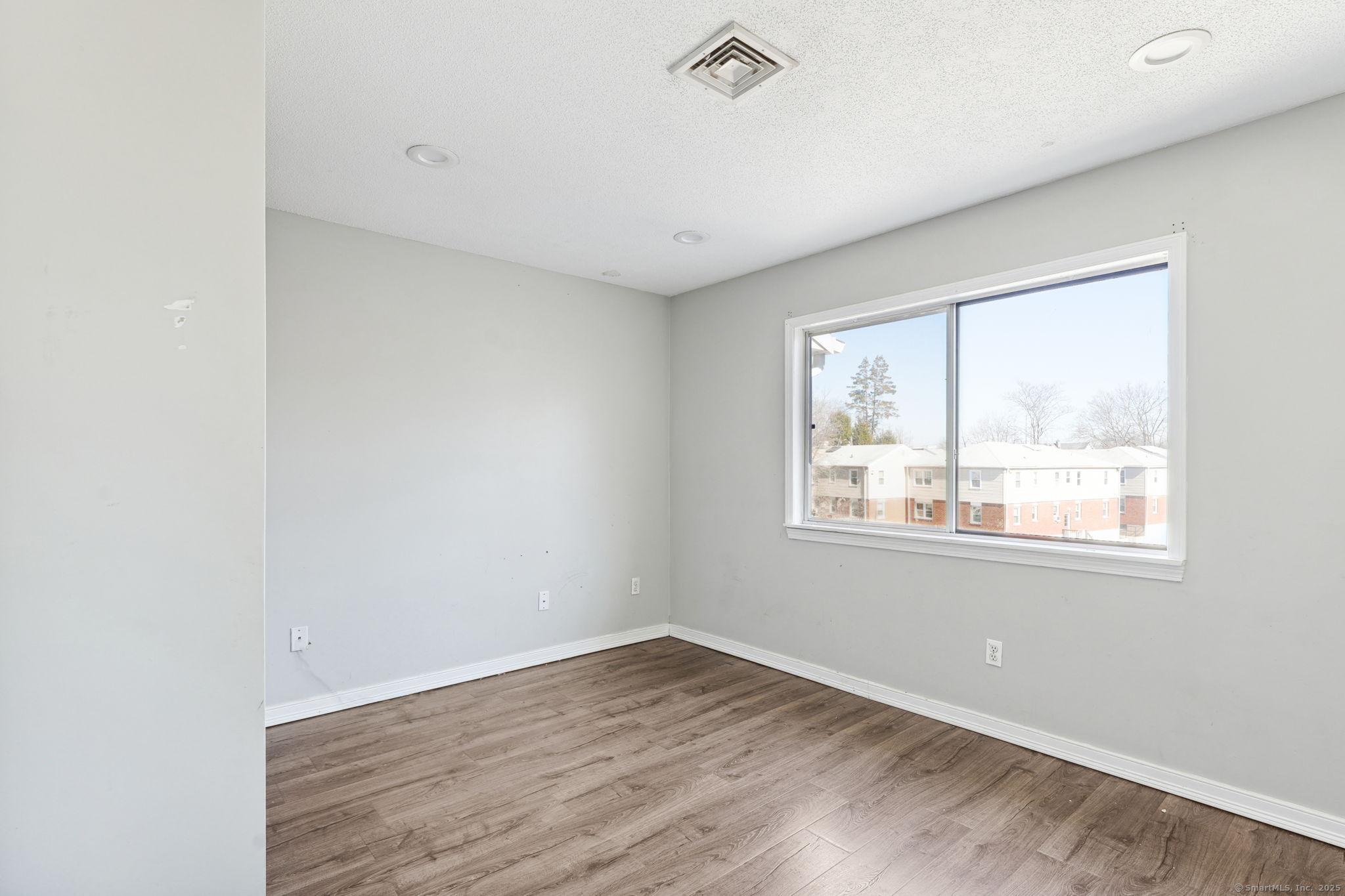 392 Elm Street #APT N3, West Haven, Connecticut image 14