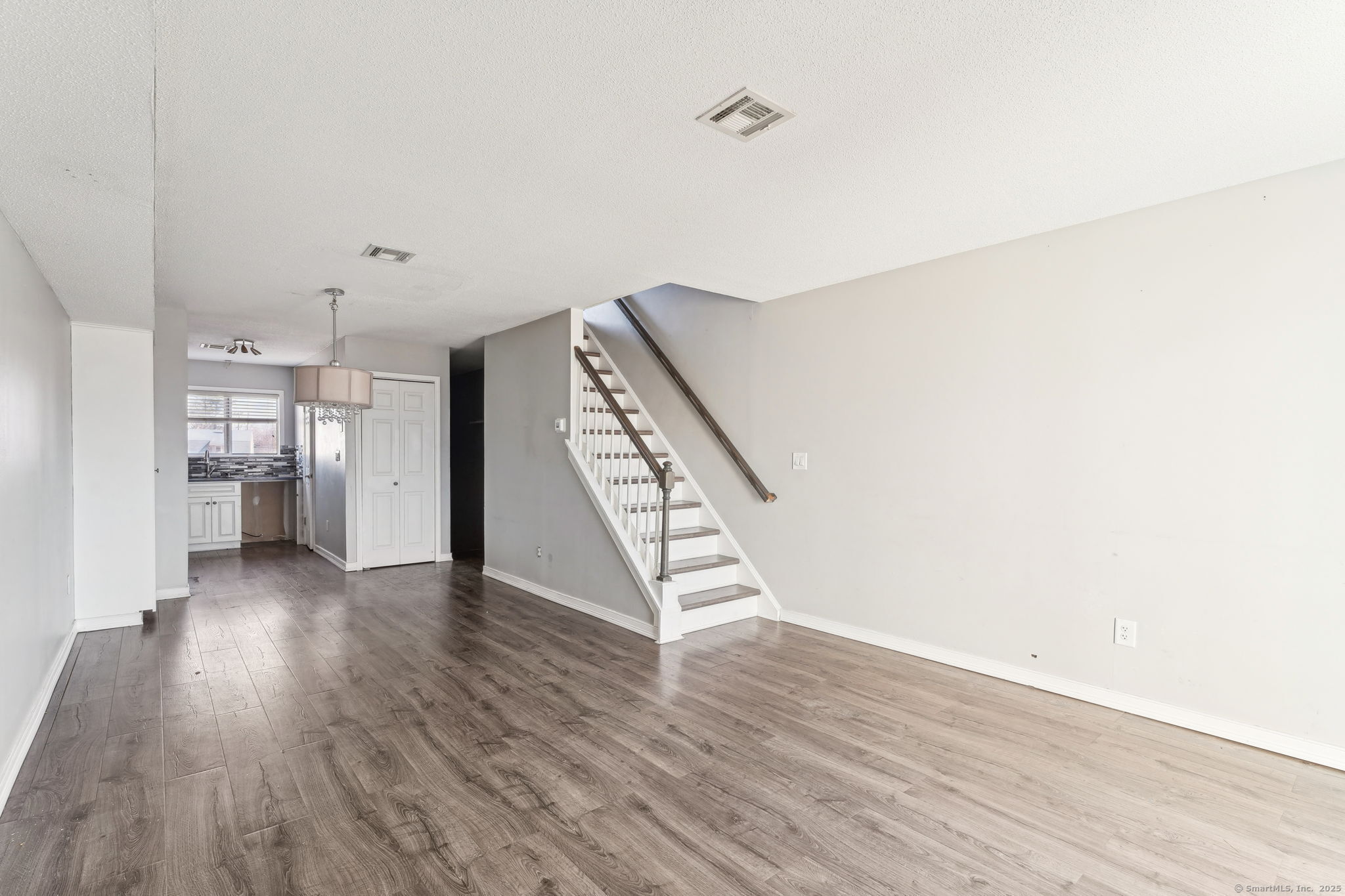 392 Elm Street #APT N3, West Haven, Connecticut image 5