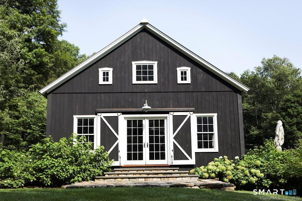 18 Plumb Hill Road