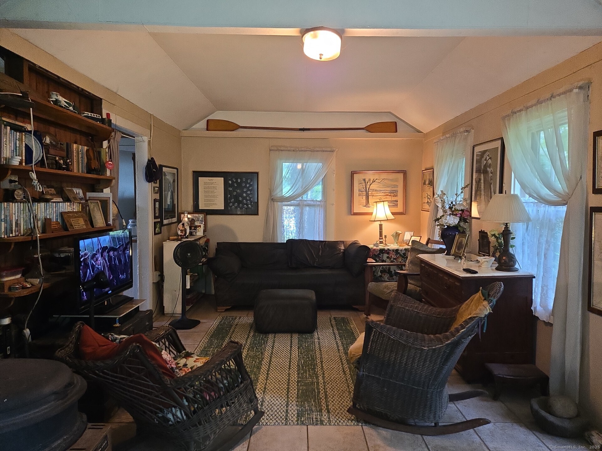 East Haddam, Connecticut 06469, United States, 1 Bedroom Bedrooms, ,1 BathroomBathrooms,Residential,Active,185717