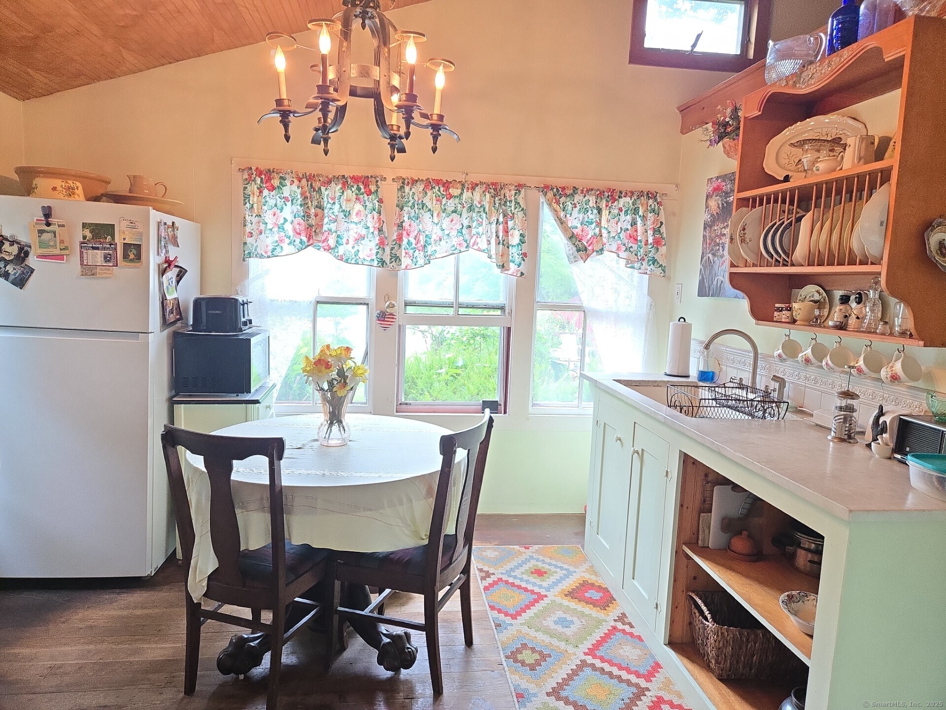 East Haddam, Connecticut 06469, United States, 1 Bedroom Bedrooms, ,1 BathroomBathrooms,Residential,Active,185717