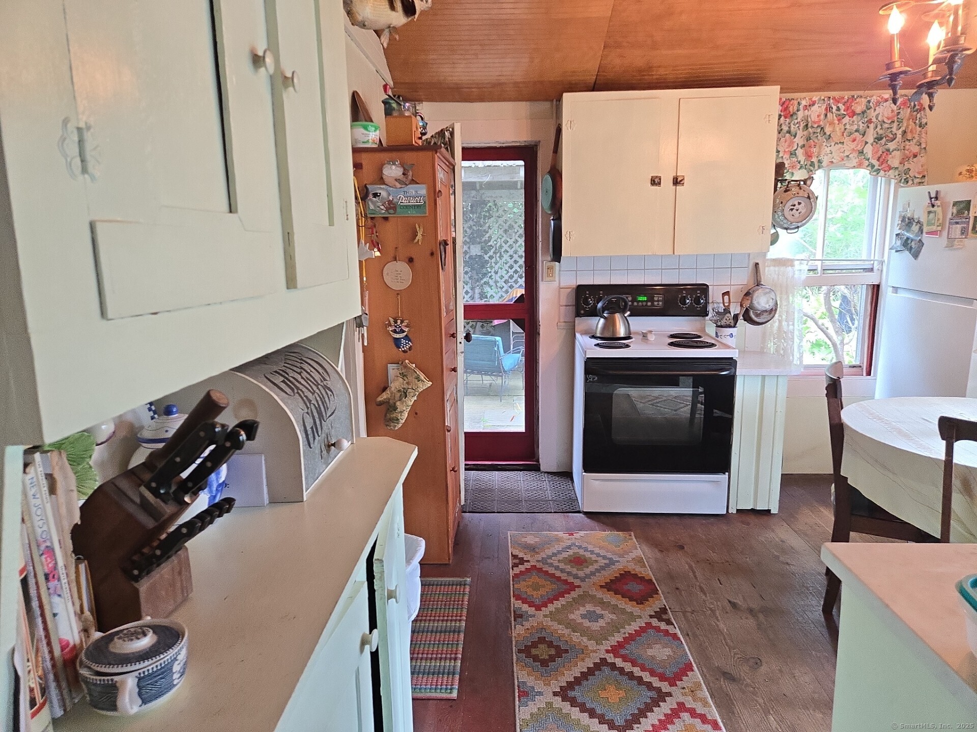 East Haddam, Connecticut 06469, United States, 1 Bedroom Bedrooms, ,1 BathroomBathrooms,Residential,Active,185717