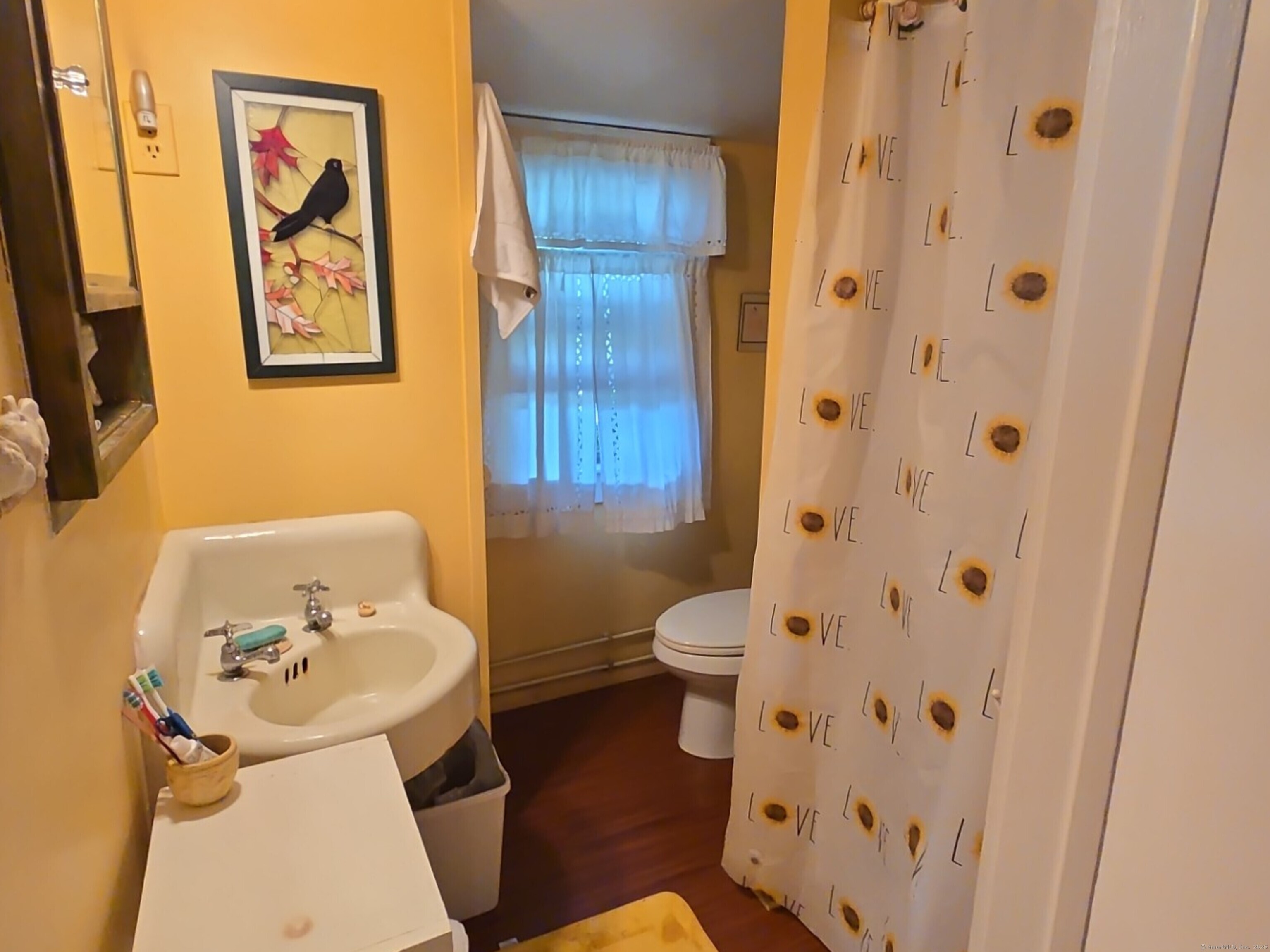 East Haddam, Connecticut 06469, United States, 1 Bedroom Bedrooms, ,1 BathroomBathrooms,Residential,Active,185717