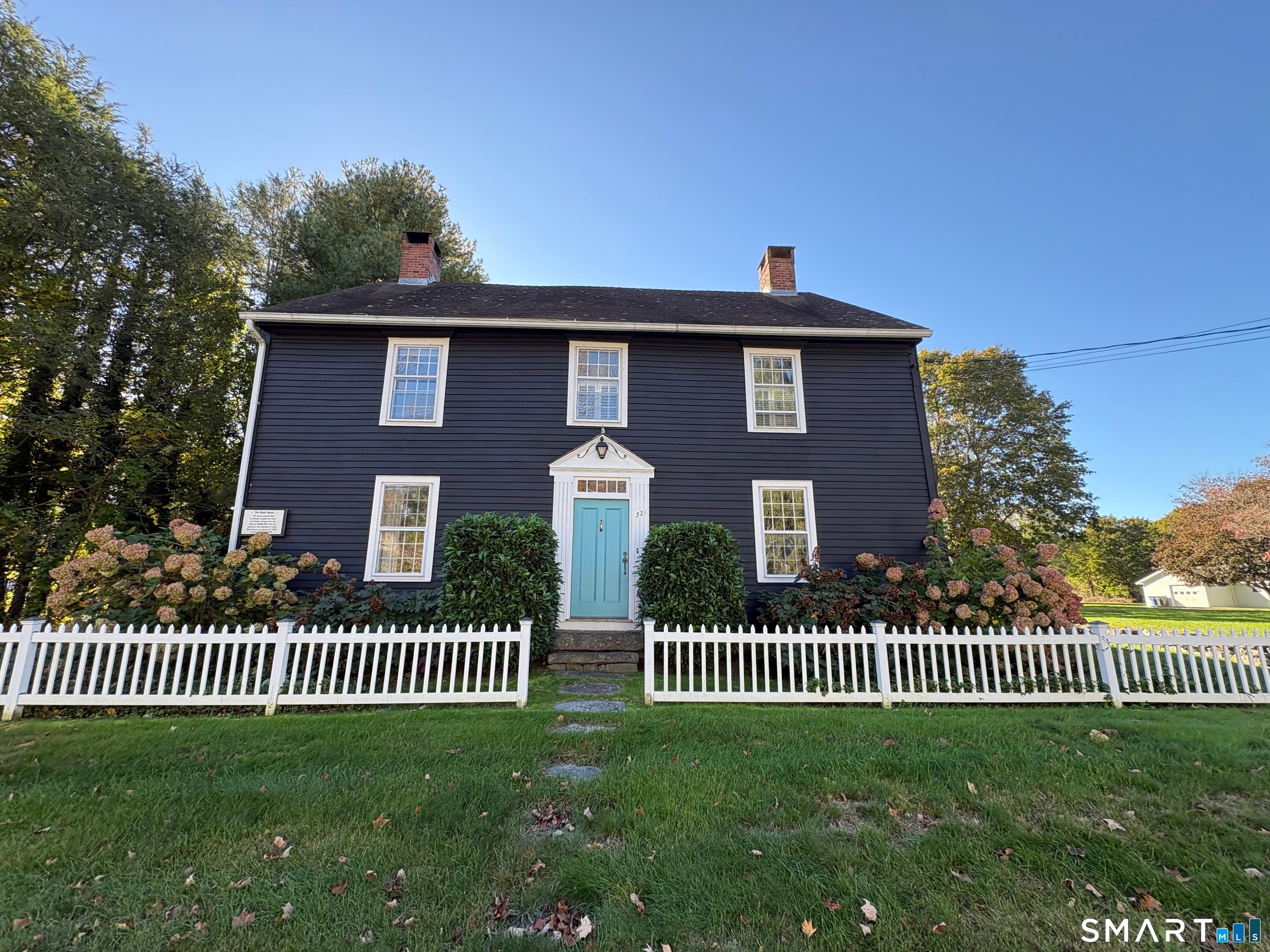 321 Boston Street