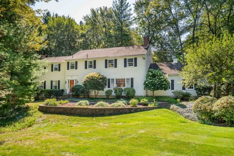 35 Beldenwood Road Simsbury CT 06070