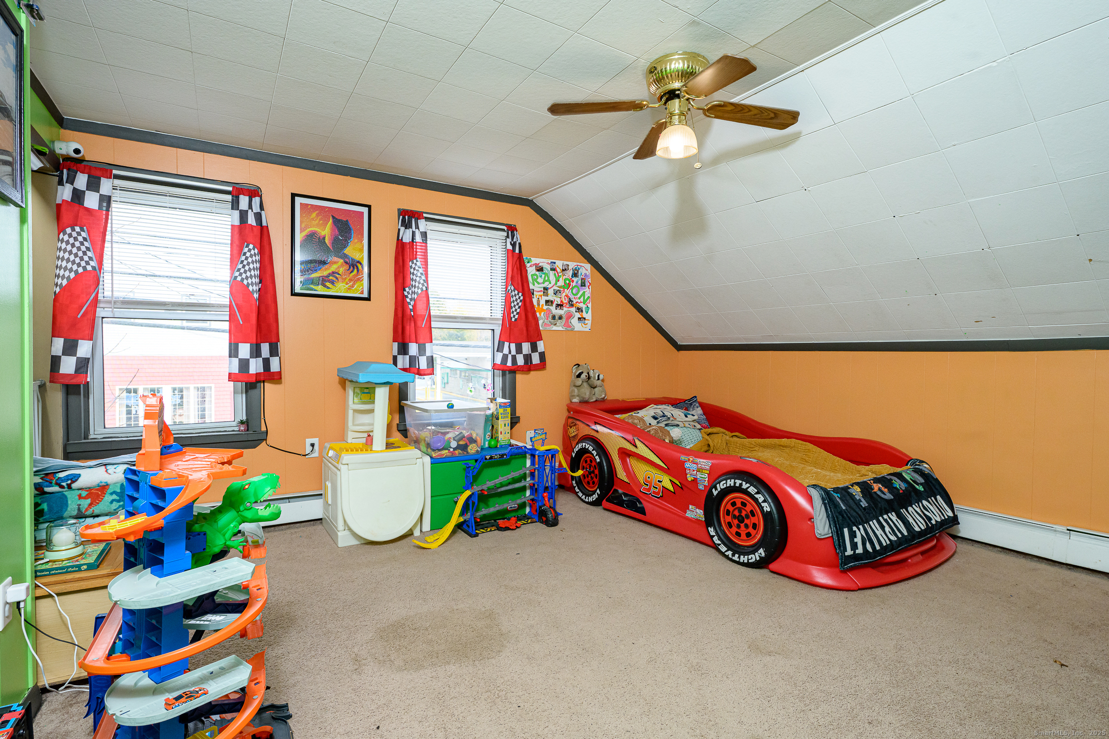 Plainfield, Connecticut 06374, United States, 3 Bedrooms Bedrooms, ,1 BathroomBathrooms,Residential,Active,246763