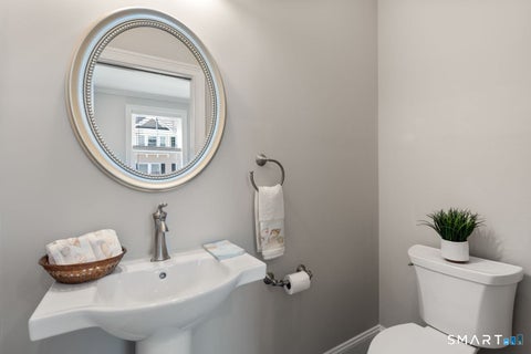 Tiny photo for 11 Village Crossing #11, East Lyme, CT 06357 (MLS # 24196482)