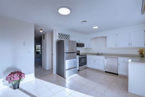 Tiny photo for 4 Lexington Court #4, Rocky Hill, CT 06067 (MLS # 24133833)