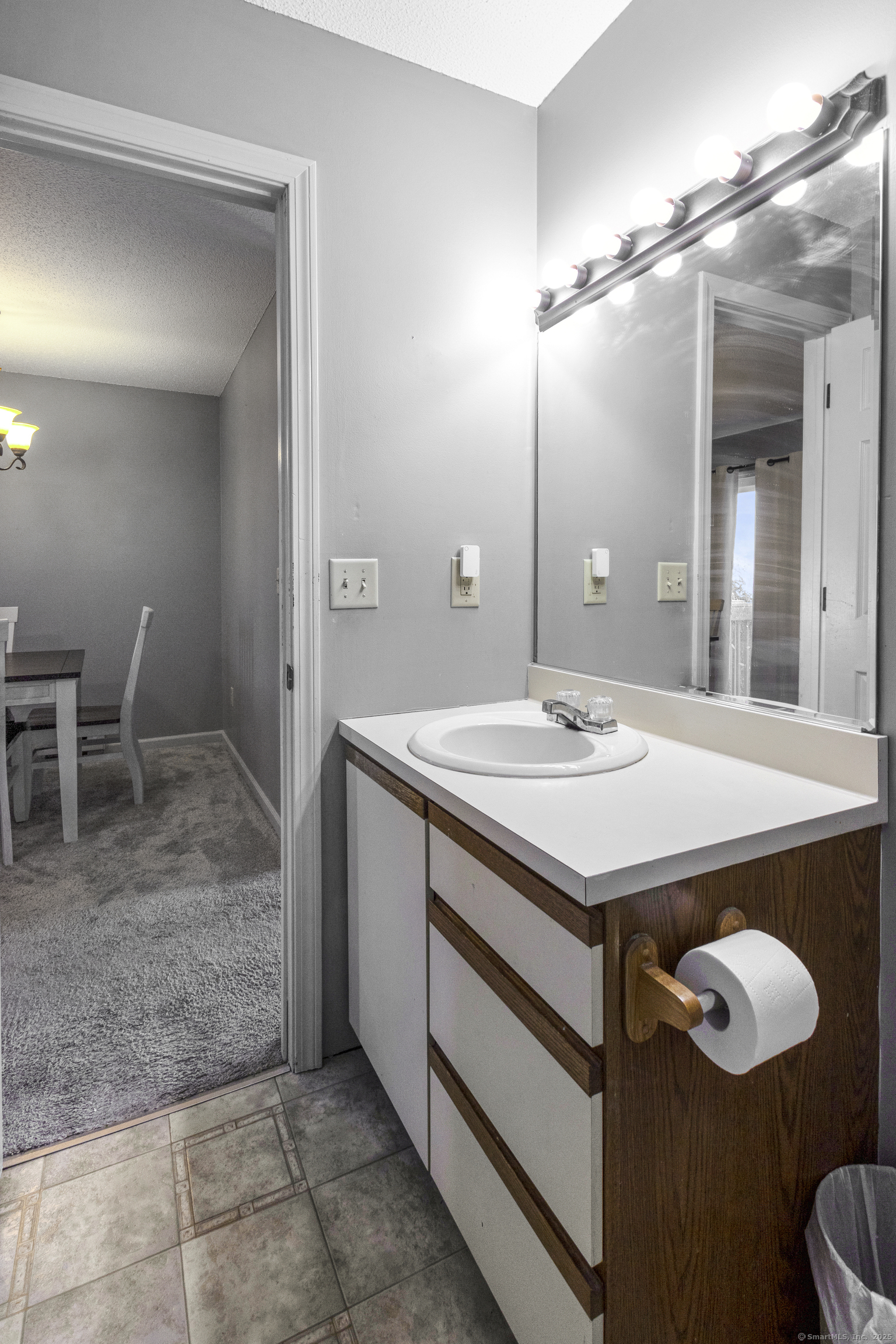 18 Ballou Street #APT 5, Putnam, Connecticut image 13