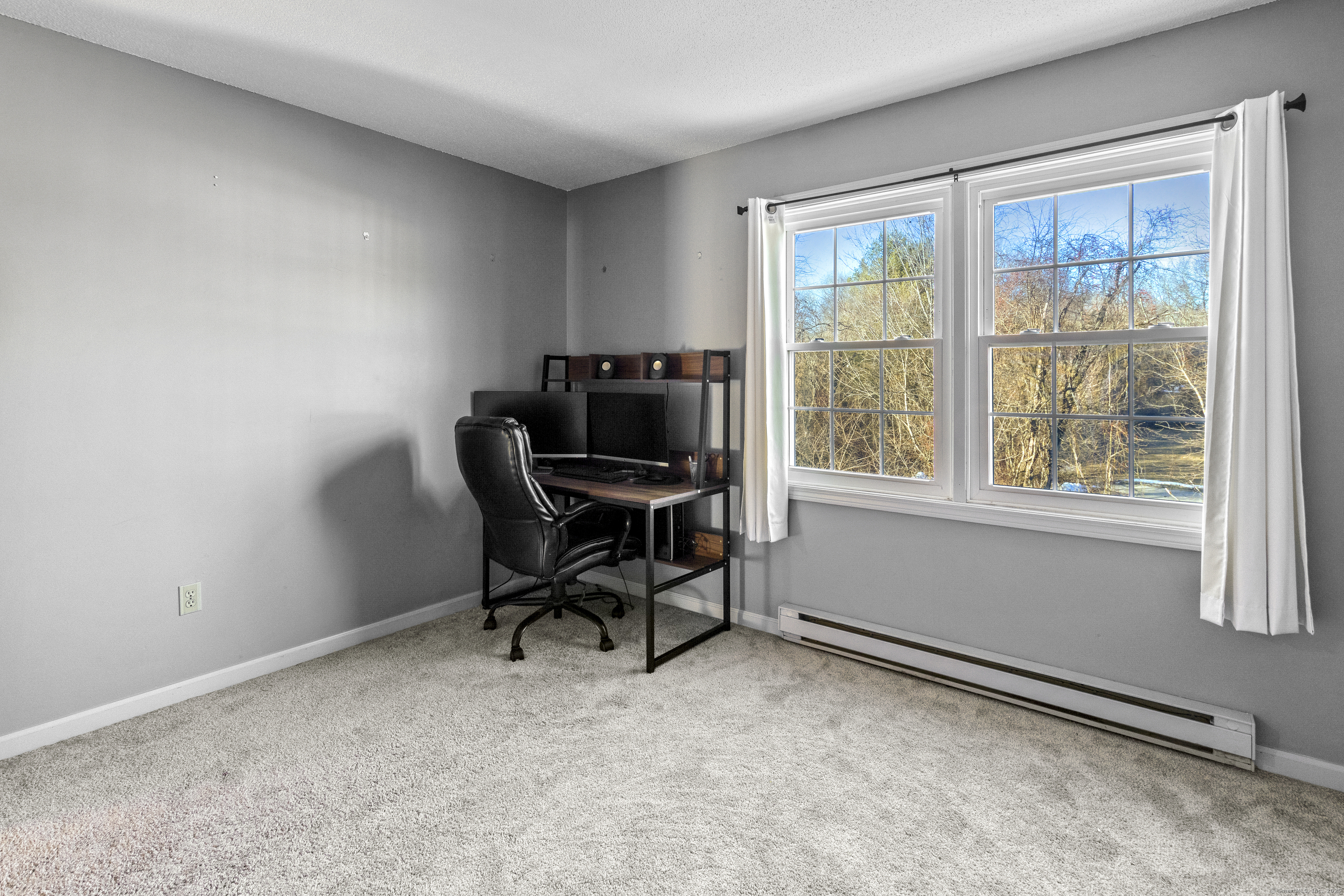 18 Ballou Street #APT 5, Putnam, Connecticut image 16