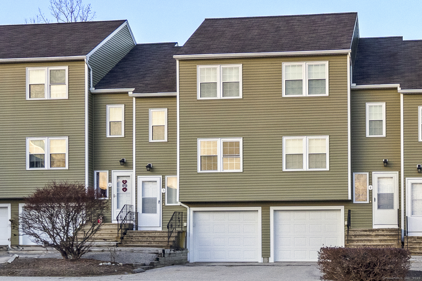18 Ballou Street #APT 5, Putnam, Connecticut image 1