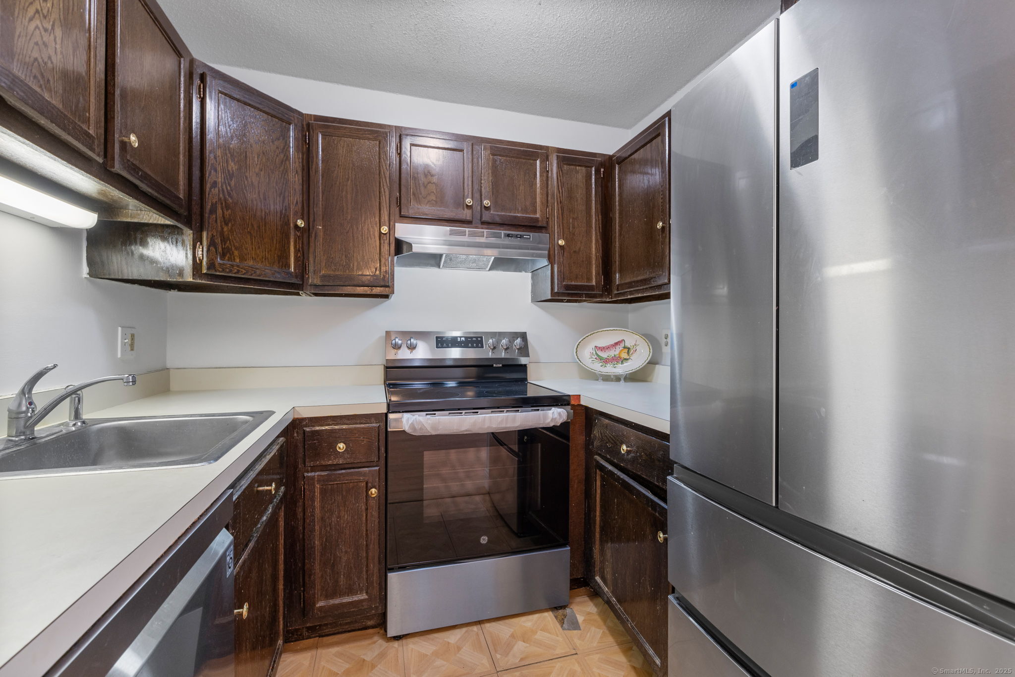 279 Redstone Hill Road #APT 66B, Bristol, Connecticut image 18