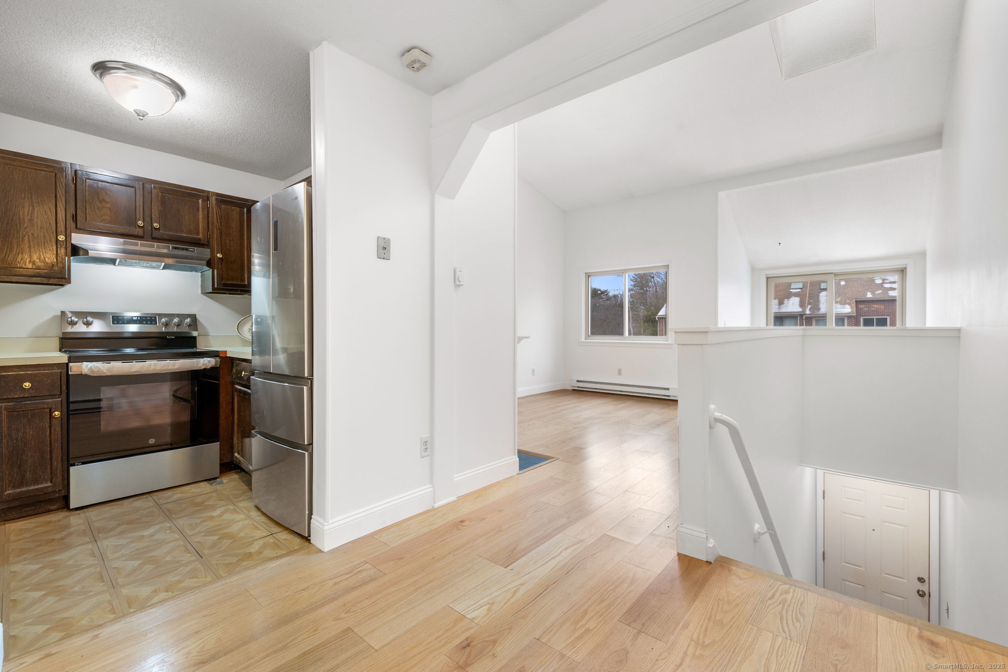 279 Redstone Hill Road #APT 66B, Bristol, Connecticut image 13