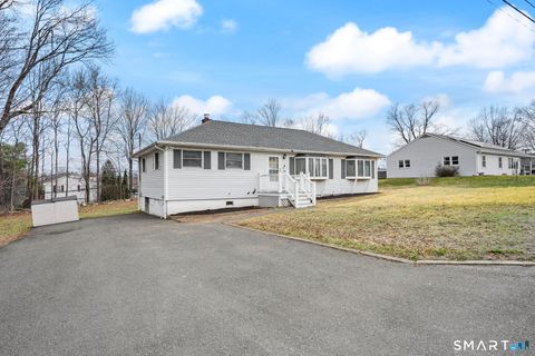 4 Wilson Street New Fairfield CT 06812