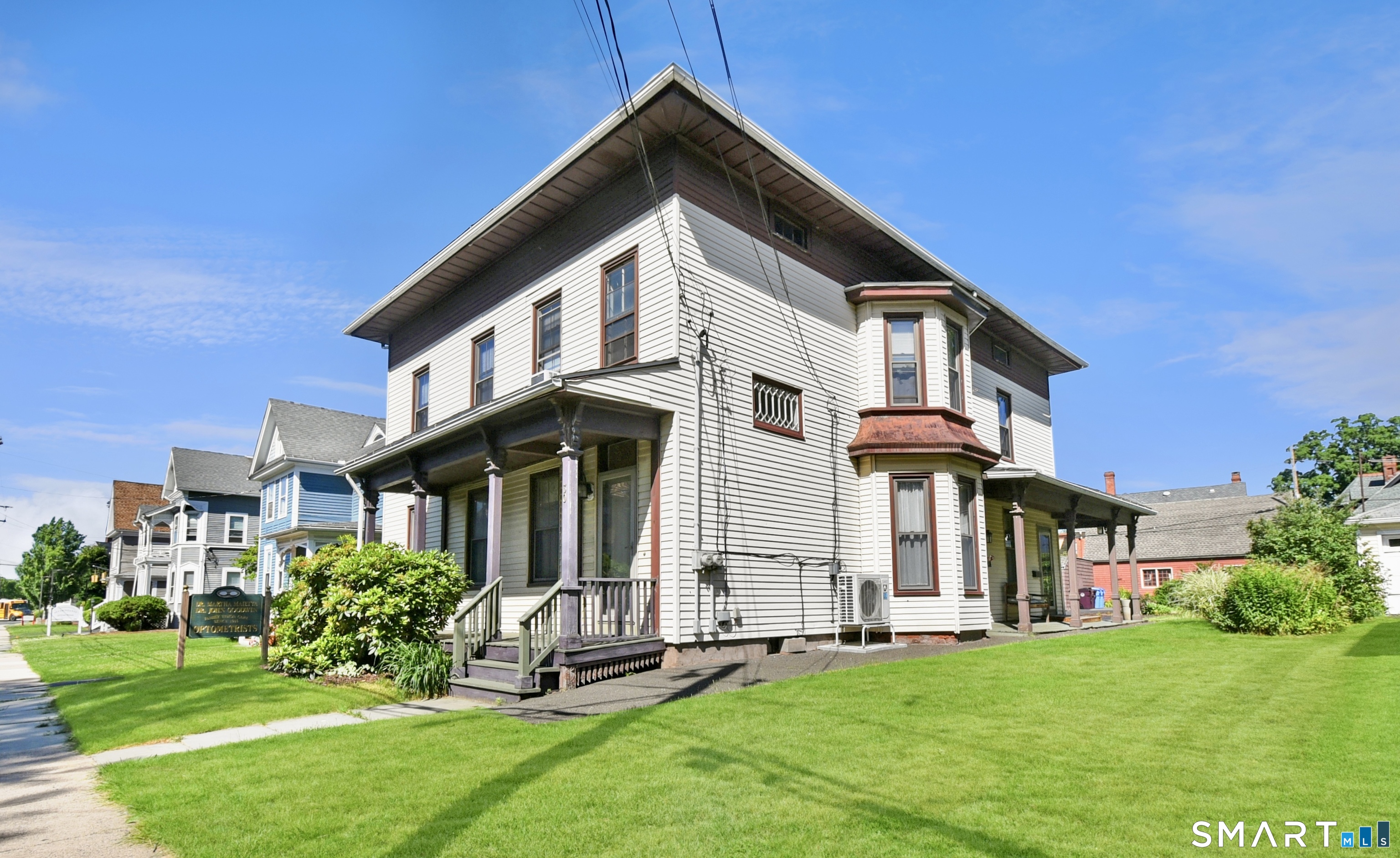 30 Vine Street