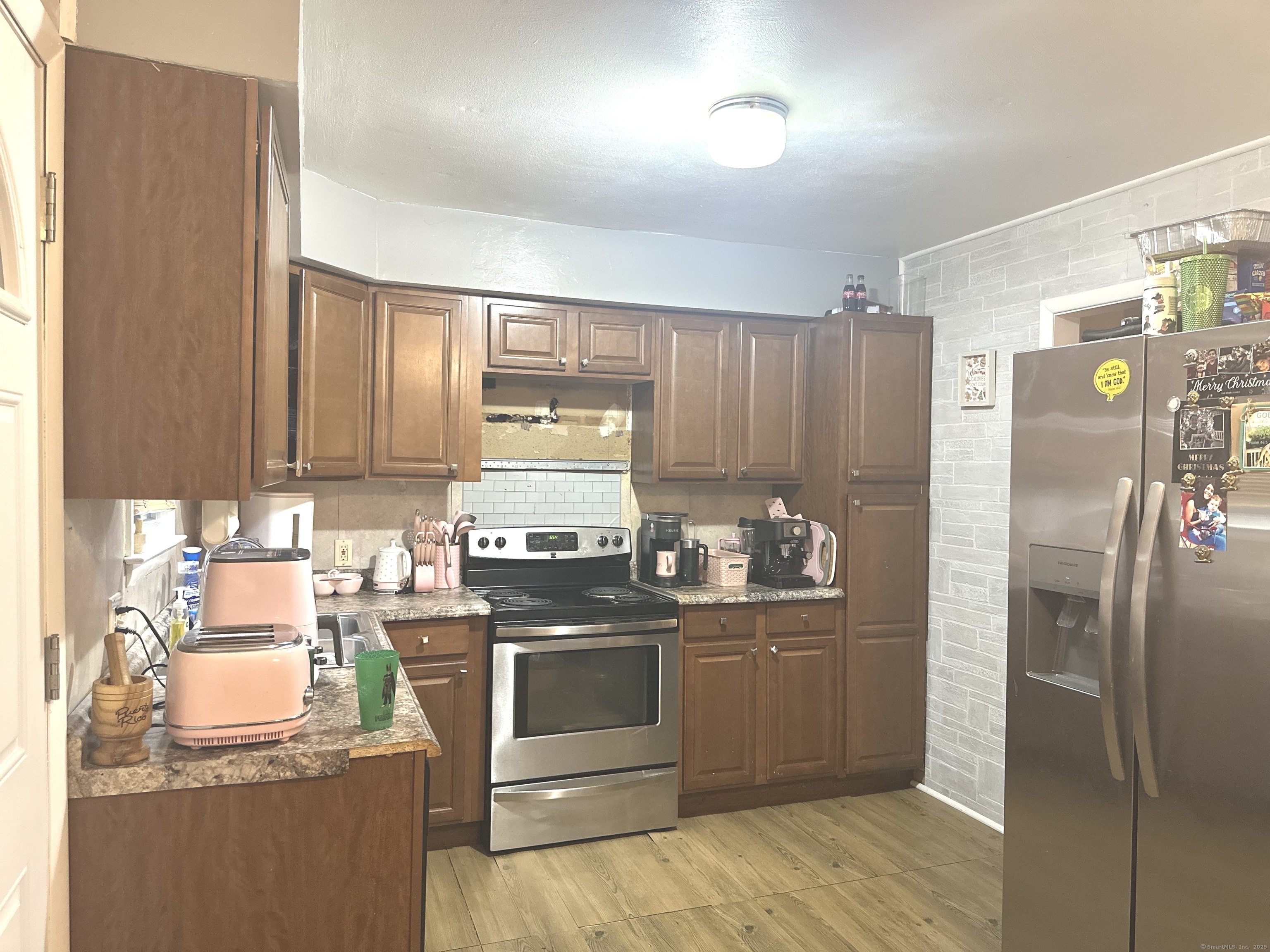 66 Fieldwood Road, Waterbury, Connecticut image 4
