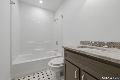 Tiny photo for 274 Church Street #3D, Guilford, CT 06437 (MLS # 24170092)