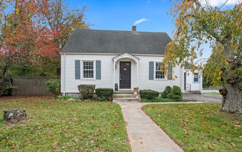 32 Belvedere Road North Haven CT 06473