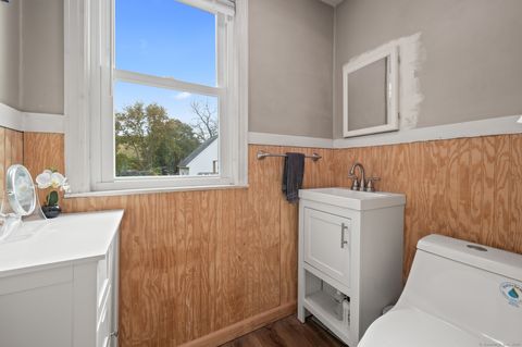 Tiny photo for 32 Belvedere Road, North Haven, CT 06473 (MLS # 24137403)