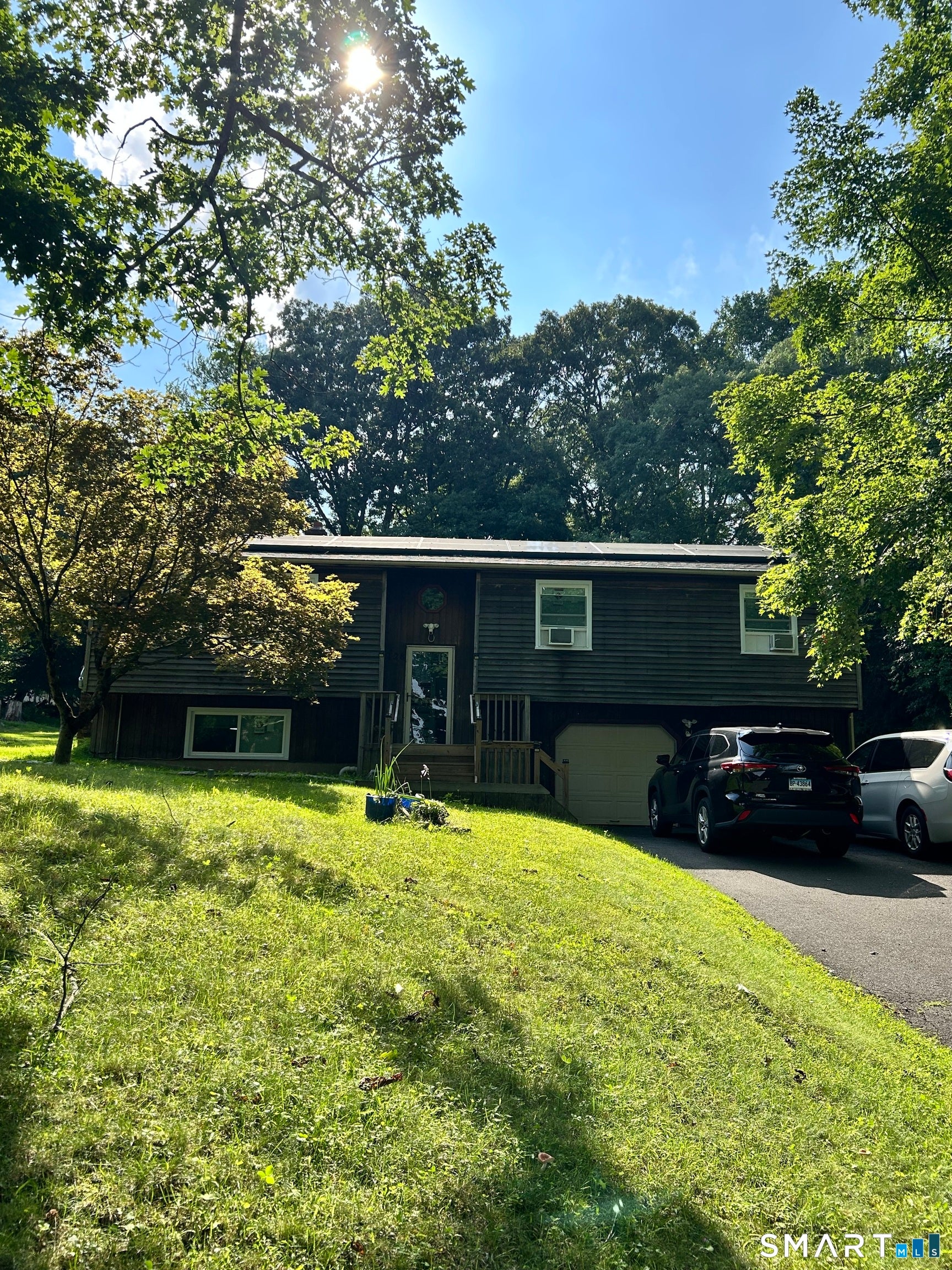 128 Rockwell Road