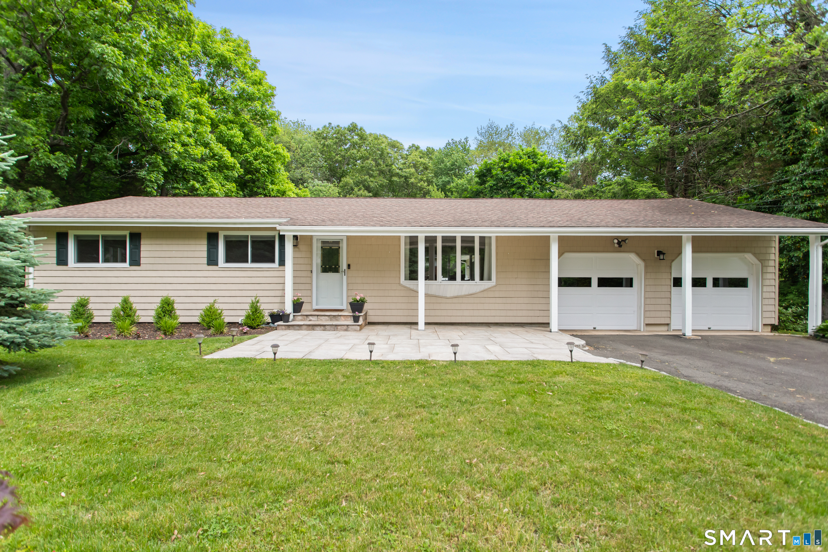 38 Stonecrop Road