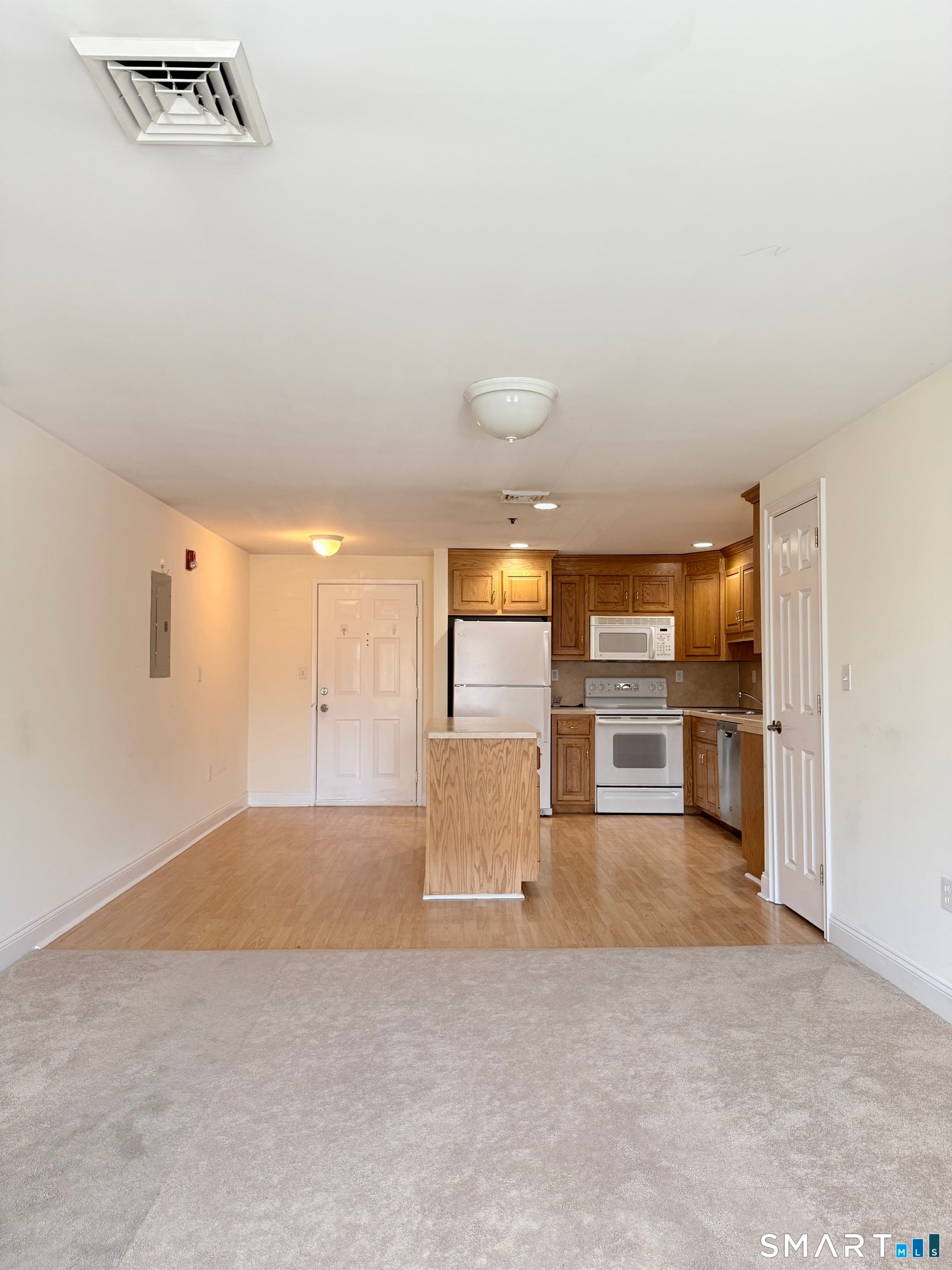 380 Main Street 13
