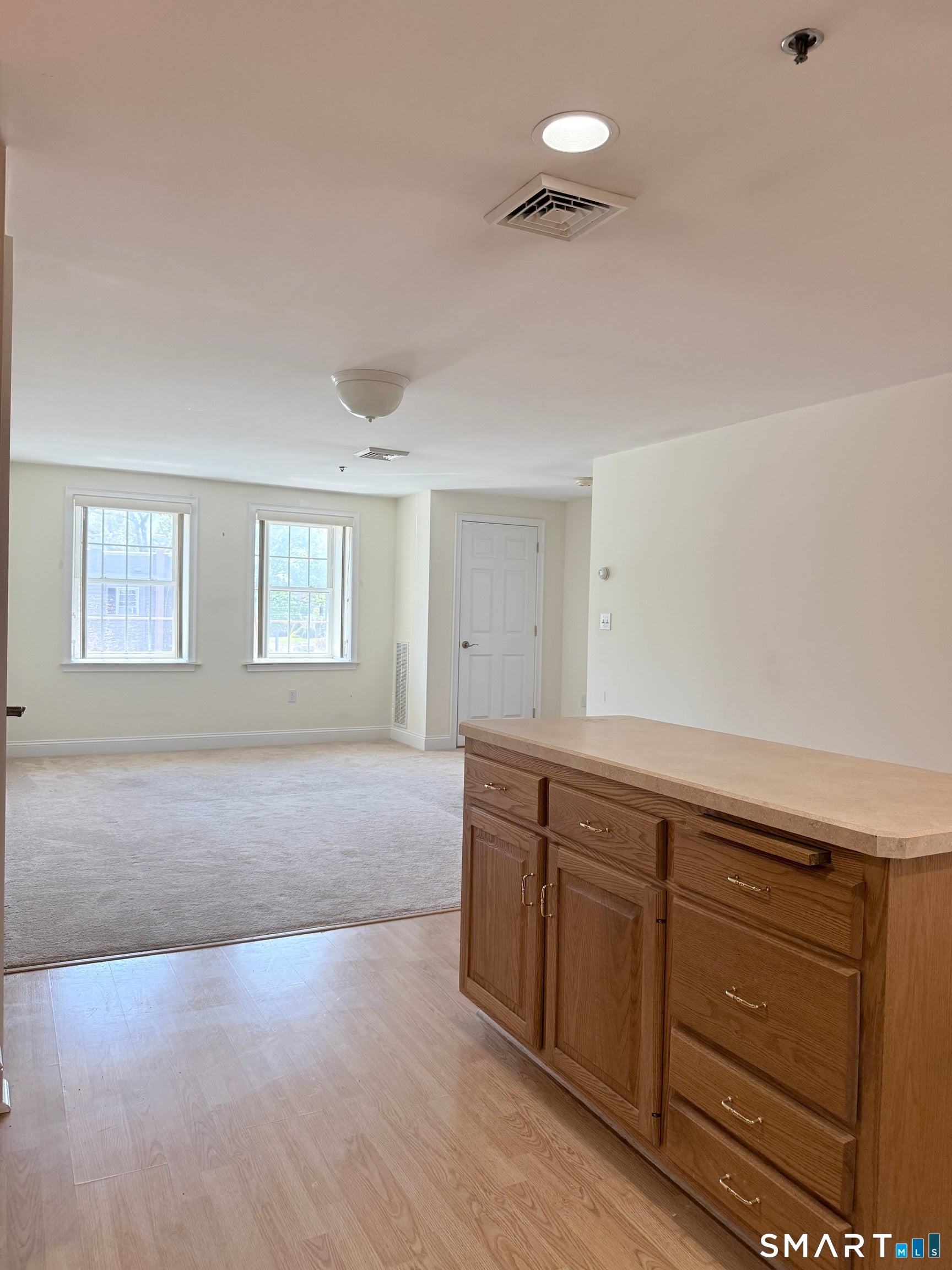 380 Main Street 13