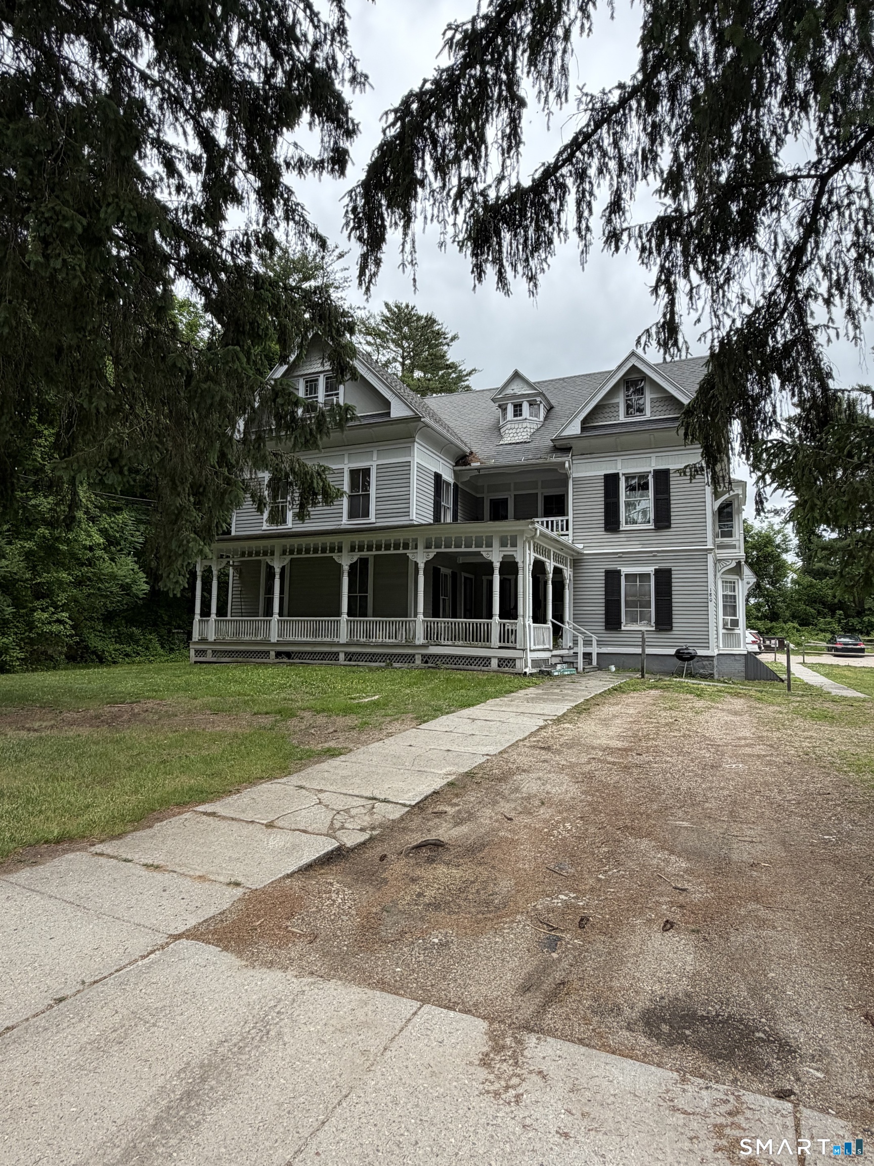 180 West Main Street