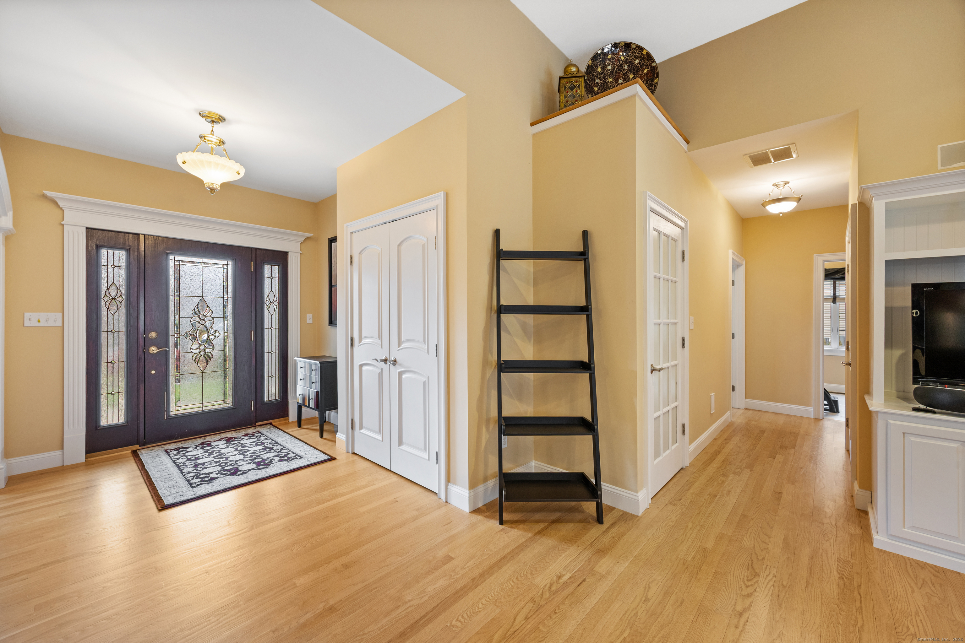 17 Silver Oak Circle