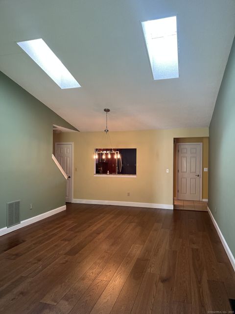 Tiny photo for 34 Simsbury Landing #34, Simsbury, CT 06070 (MLS # 24134010)