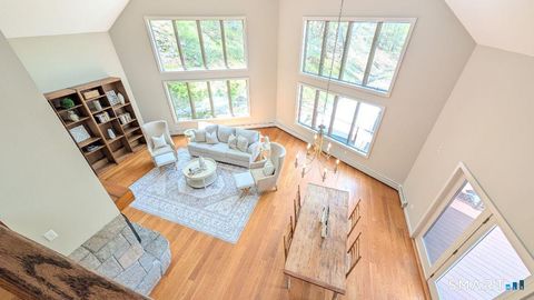 Photo of 28 Garnet Road, Roxbury, CT 06783 (MLS # 24157035)