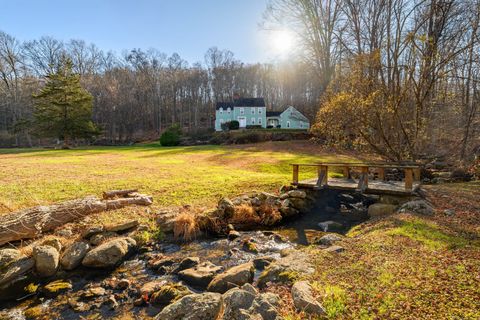 14 Concord Ridge Road Newtown CT 06470