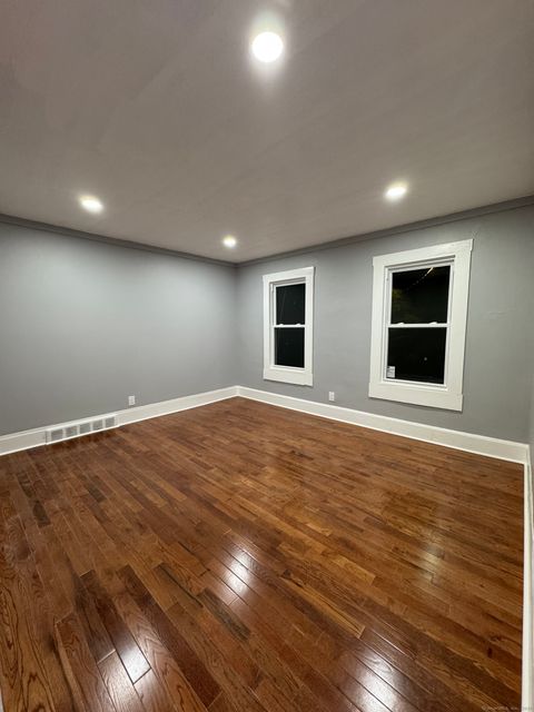 Tiny photo for 232 View Street #3, New Haven, CT 06511 (MLS # 24170365)