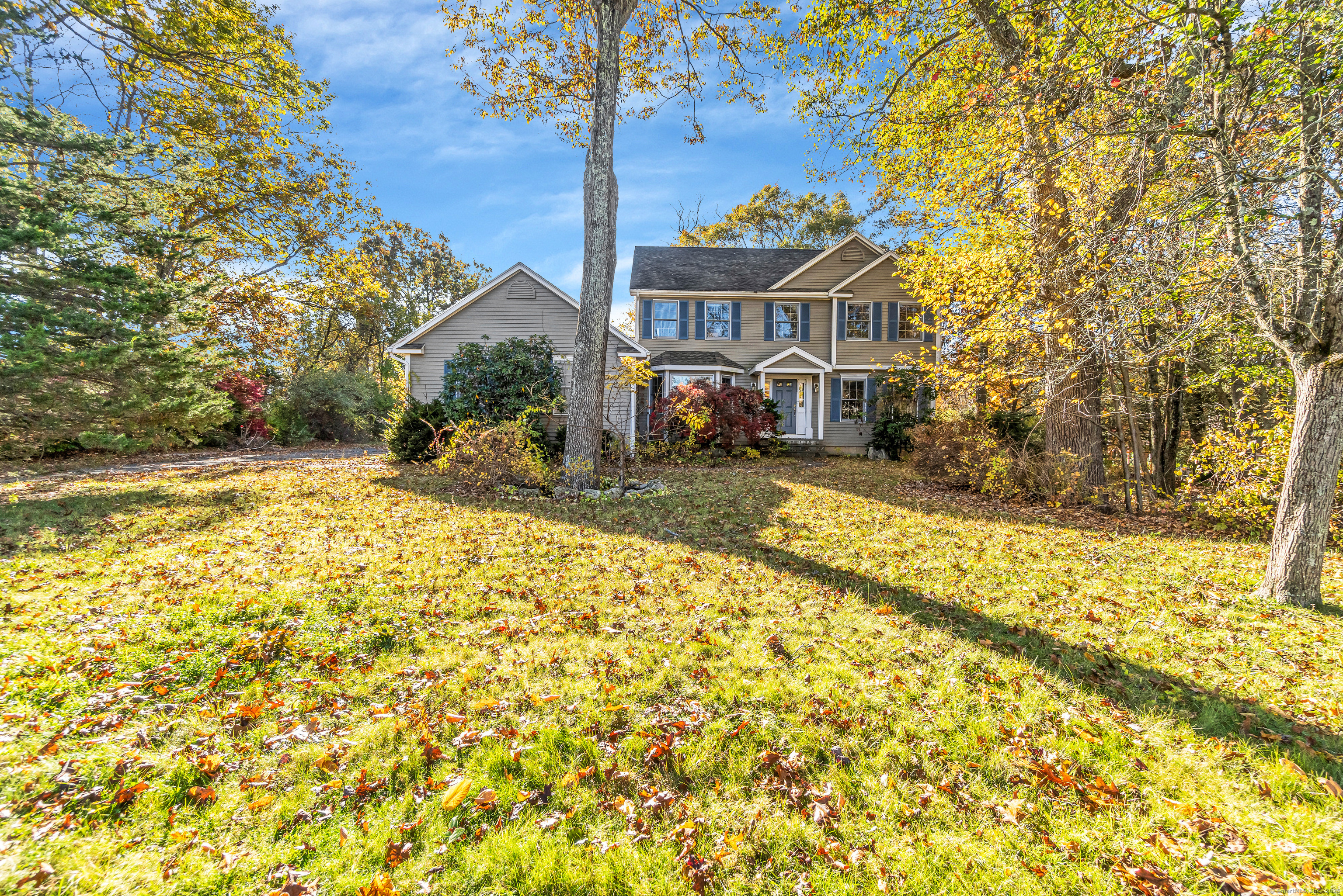 24 Roaring Brook Lane