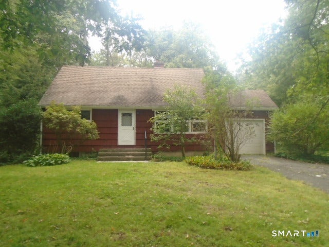 Photo of 7 Knollwood Circle, Simsbury, CT 06070 (MLS # 24208688)