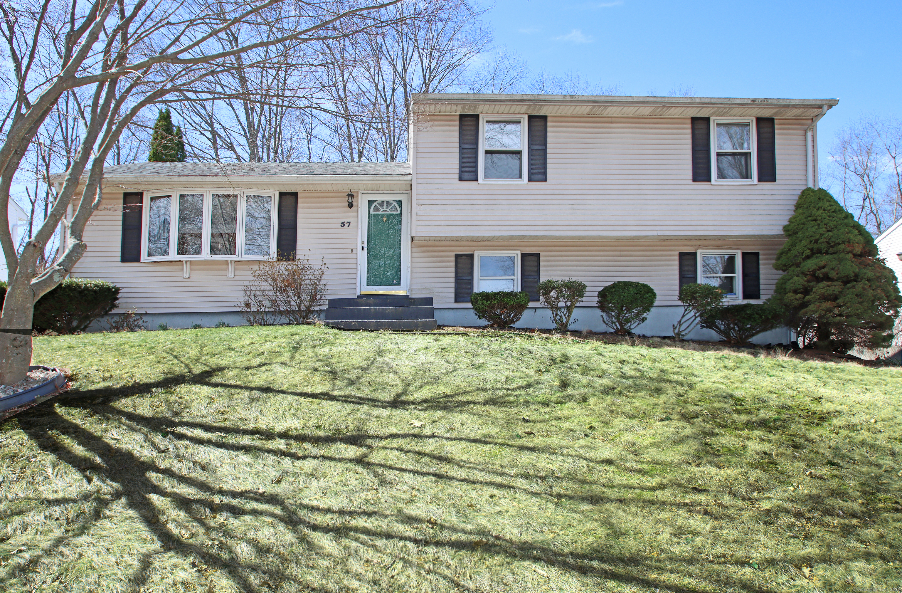 57 Heather Heights, Meriden, Connecticut image 2