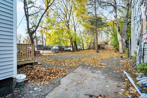 Tiny photo for 231 Davenport Avenue, New Haven, CT 06519 (MLS # 24144241)