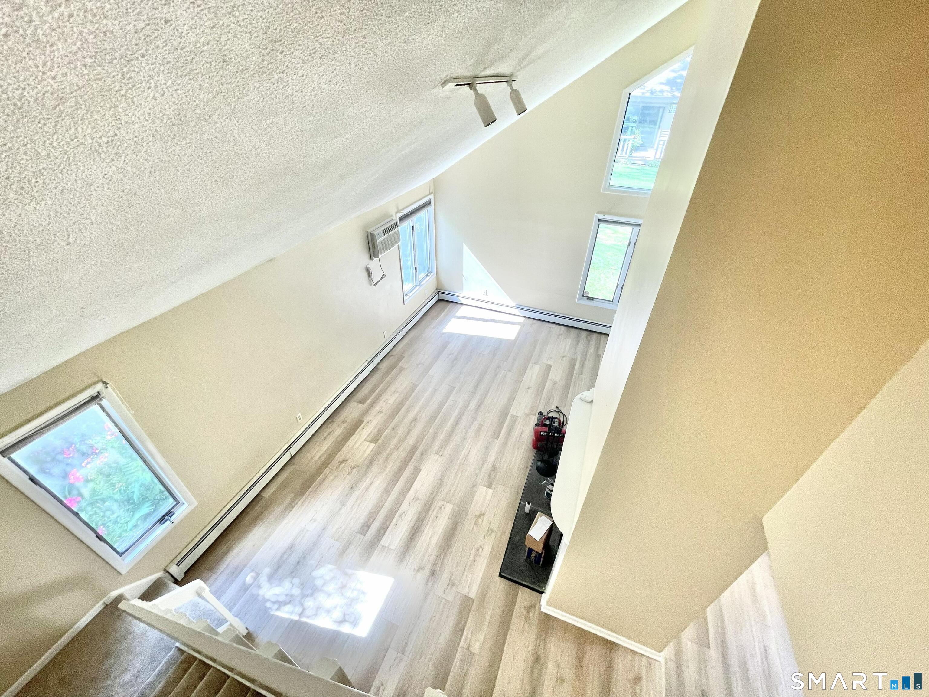17-D Yankee Glen Drive 17D