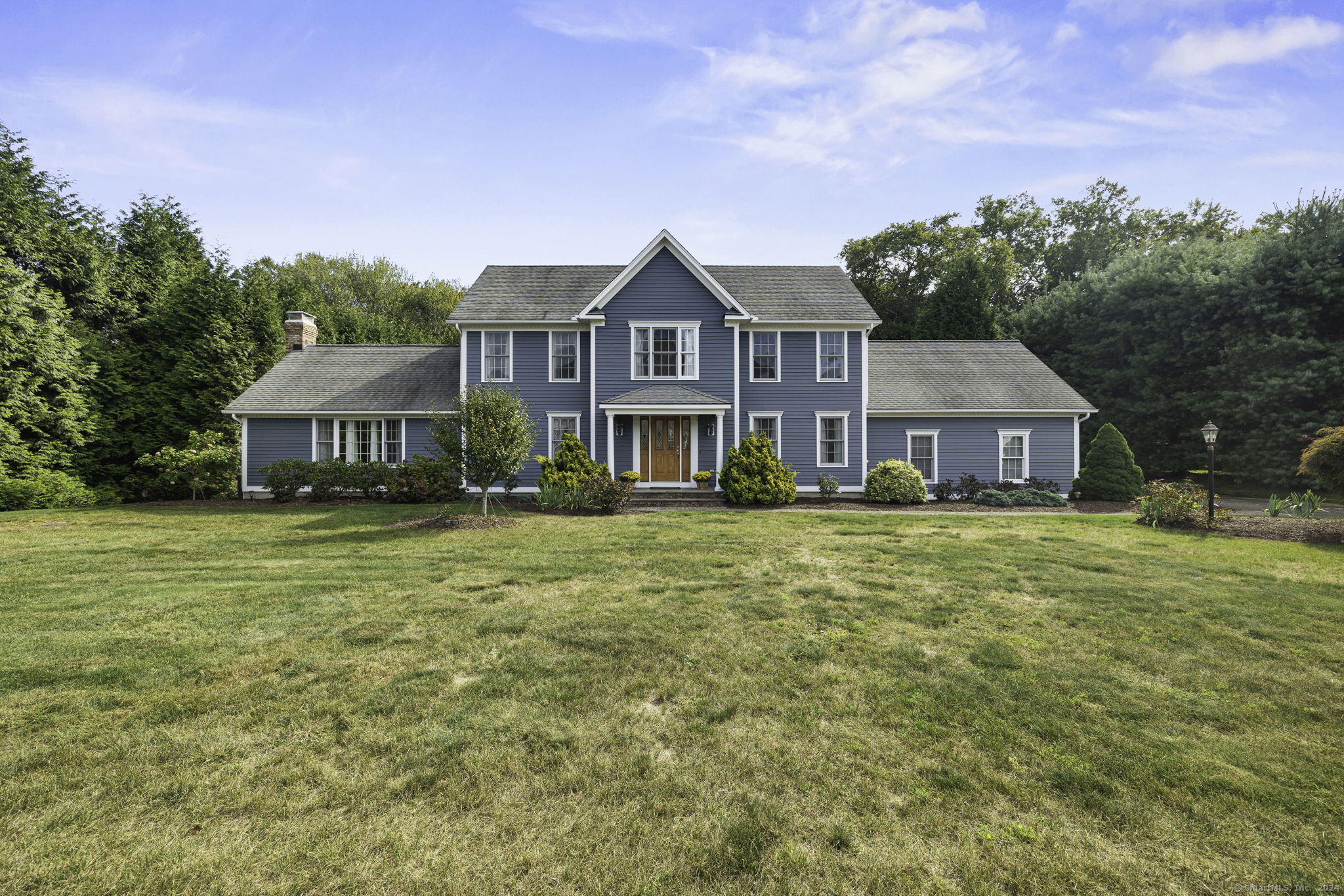 Photo 1 of 18 Roseview Court, Trumbull, Connecticut, $1,150,000, Web #: 24047367