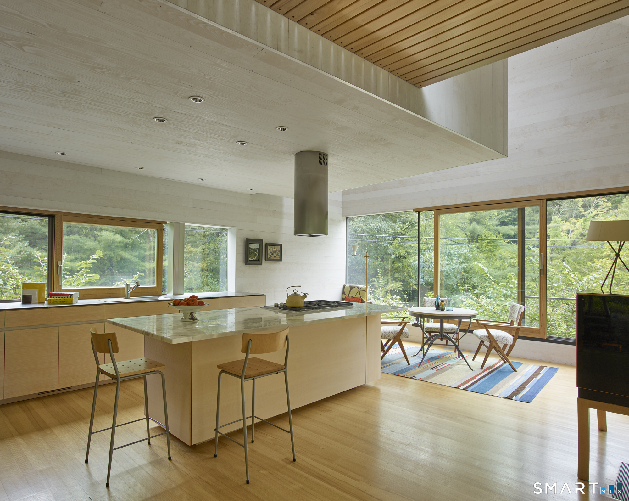 155 West Morris Road