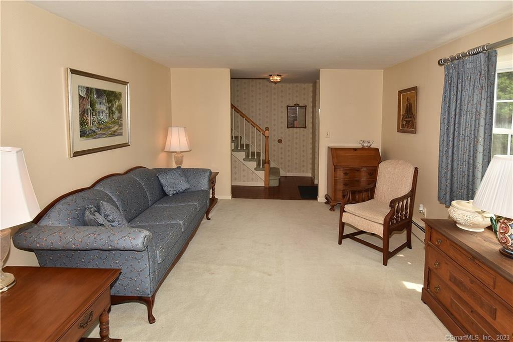 Photo 9 of 32 of 125 Hany Lane house