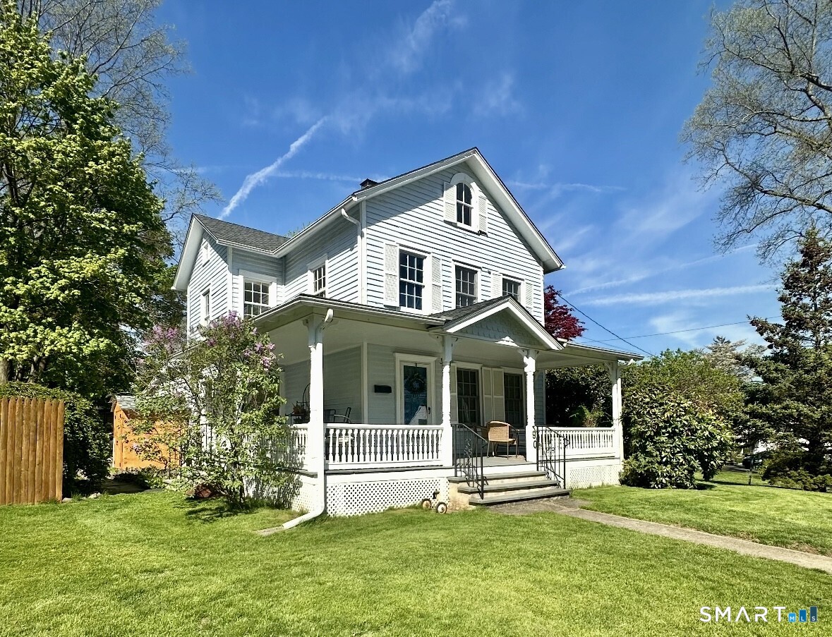 90 Spring Hill Avenue