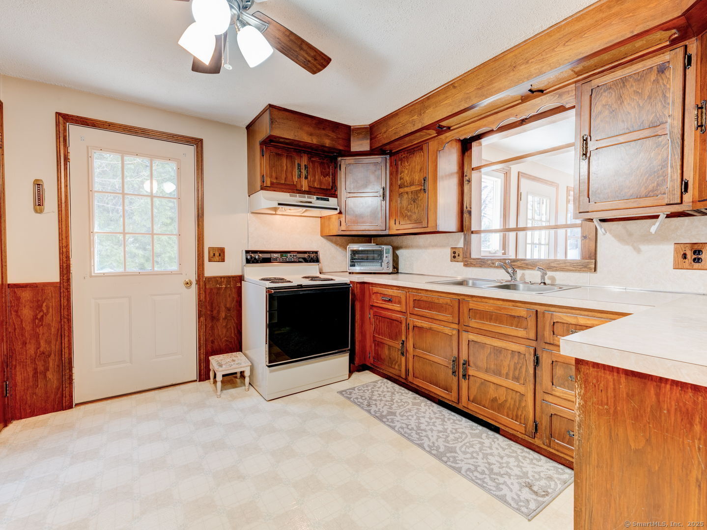 68 Fairway Road, Southington, Connecticut image 12